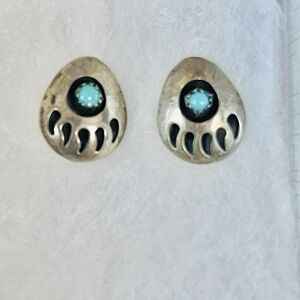 VTG Native American Sleeping BEAUTY Turquoise Bear Paw  Sterling Silver Earrings